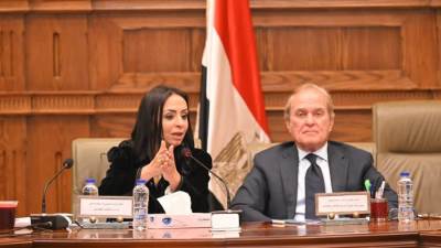 وزيرة التضامن تستعرض تقرير مجلس الشيوخ حول سياسات الحماية الاجتماعية