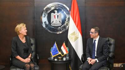 وزير الاستثمار يبحث مع سفيرة الاتحاد الأوروبي تعزيز التعاون التجاري والاستثماري