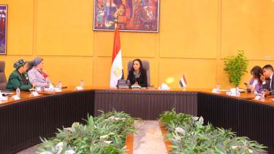 وزيرة التضامن تترأس اجتماعًا لتنسيق جهود القومي للمرأة والطفولة