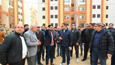 زيارة مفاجئة لوزير الإسكان لمتابعة مشروعات البنية التحتية وتسليم الوحدات بالعبور الجديدة