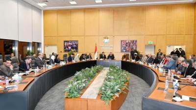 وزير الإسكان يعقد اجتماعا مع أعضاء مجلسي النواب والشيوخ لبحث مطالب دوائرهم