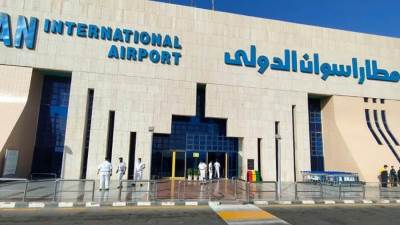 إطلاق اسم مجدي يعقوب على صالة كبار الزوار بمطار أسوان الدولي