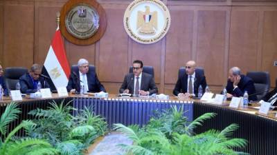 وزير الصحة يشارك في أولى جلسات الحوار المجتمعي حول مقترح البكالوريا المصرية
