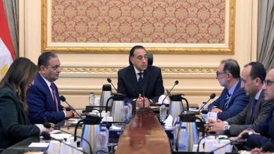 رئيس الوزراء يستعرض الخطة الاستراتيجية للهيئة القومية لسلامة الغذاء