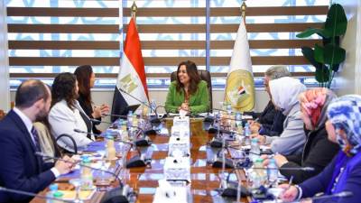 وزيرة التنمية المحلية تبحث مع هيئة فولبرايت مصر مجالات التعاون المشترك