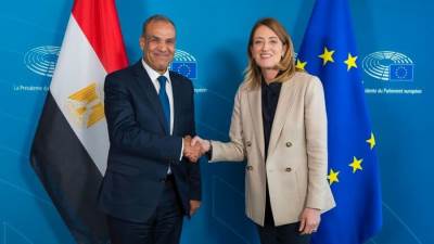 وزير الخارجية والهجرة يلتقى رئيسة البرلمان الأوروبى