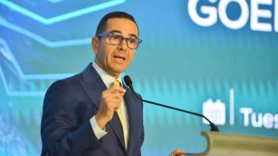 وزير الاستثمار يبحث التعاون مع وزير التجارة الخارجية الفرنسي