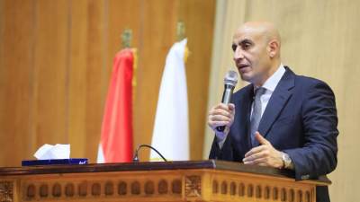 وزير التعليم: تحسين الأوضاع المادية للمعلمين على رأس أولويات الوزارة