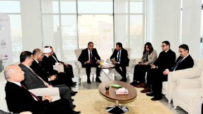 وزير الإسكان يشارك في  فعاليات أسبوع الخير لدعم أهالي مدينة الأسمرات