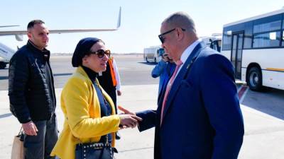 وزيرة البيئة وتتفقد عدد من المشروعات البيئية بشرم الشيخ