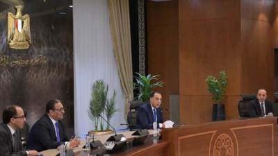 رئيس الوزراء: الحكومة تتابع على مدار اليوم توفير مختلف السلع وتحقيق استقرار الأسعار