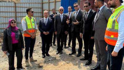 وزير الإسكان يتفقد محطة معالجة مياه تنفذها شركة مدكور المصرية