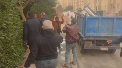 حملة لإزالة الاشغالات واستعادة المظهر الحضاري بمدينة بدر