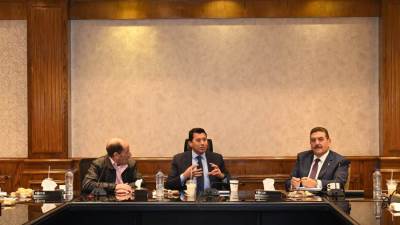 وزير الرياضة يلتقي أعضاء مجلس صندوق الرياضة المصري 