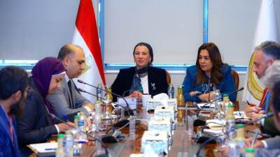 وزيرتا البيئة والتنمية المحلية تناقشان التوسع فى إنتاج الغاز الحيوي والأسمدة العضوية