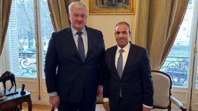 وزير الخارجية والهجرة يلتقي نظيره الأوكراني