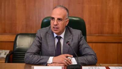 وزير الري: صرف مكافأة التميز غير الاعتيادى للعاملين المتميزين فقط