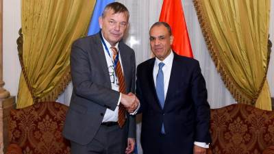 وزير الخارجية يستقبل المفوض العام لوكالة الأمم المتحدة لإغاثة وتشغيل اللاجئين الفلسطينيين