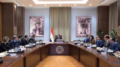 رئيس الوزراء يلتقي رئيس مجموعة مستشفيات "سان دوناتو" الإيطالية