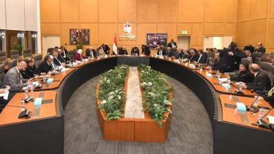 وزير الإسكان يعقد اجتماعه الدوري مع أعضاء مجلسي النواب والشيوخ