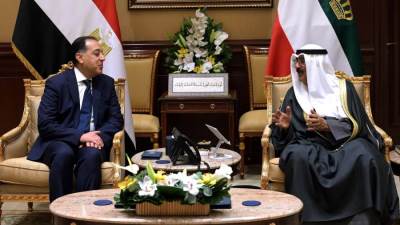 أمير دولة الكويت يستقبل رئيس الوزراء لبحث القضايا والموضوعات ذات الاهتمام المشترك