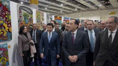 رئيس الوزراء يتفقد عددا من أجنحة معرض ومؤتمر سبورتس إكسبو 2025