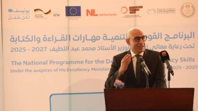 وزير التعليم يطلق البرنامج القومى لتنمية مهارات القراءة والكتابة من أسوان