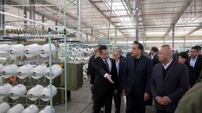 رئيس الوزراء يشهد افتتاح مصنع "إيجيبت كادي" للمنسوجات