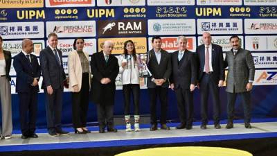 وزير الرياضة يشهد نهائي كأس العالم للخماسي الحديث سيدات