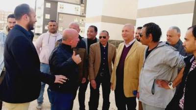 مسئولو الإسكان يتفقدون سير العمل  بالمشروعات السكنية بمدينة بدر