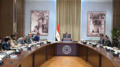رئيس الوزراء يستعرض موقف منظومة تداول الأقطان
