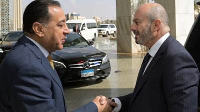 رئيس الوزراء يستقبل رئيس مجلس الشيوخ الإسباني