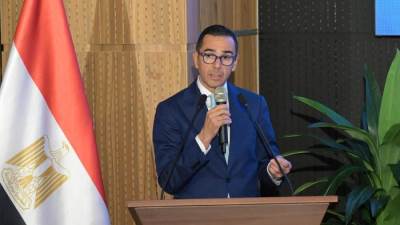 وزير الاستثمار يبحث أوجه التعاون مع وزير التجارة والصناعة الهندي