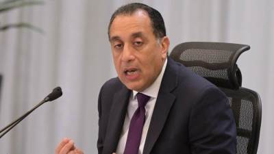 رئيس الوزراء يكشف حقيقة ما يثار بشأن بيع بنك القاهرة