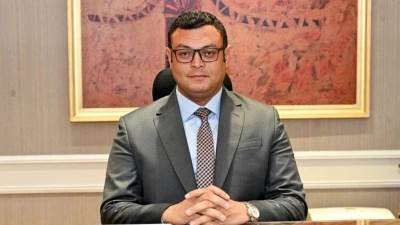 وزير الإسكان يتابع سير العمل بالمشروعات السكنية بمدينة أكتوبر الجديدة