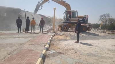 سحب قطع أراضٍ وإزالة مخالفات بناء بمدينة برج العرب الجديدة والساحل الشمالي
