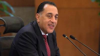 رئيس الوزراء يهنئ فضيلة الإمام الأكبر شيخ الأزهر بحلول عيد الفطر المبارك