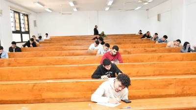 امتحانات الميدتيرم 2025 بالجامعات.. تعليمات مهمة للطلاب