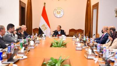 وزير الخارجية يجتمع مع مجلس إدارة هيئة تمويل مباني الوزارة في الخارج