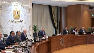 رئيس الوزراء يتابع موقف تنفيذ مشروعات حياة كريمة لتطوير قرى الريف المصري