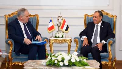 وزير الخارجية والهجرة يستقبل وزير الدولة بوزارة الداخلية الفرنسية