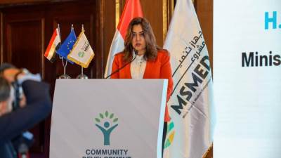 وزيرة التنمية المحلية: توفير الآلاف من فرص العمل وتطوير البنية التحتية بالمناطق المستهدفة