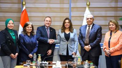 وزيرة التنمية المحلية تبحث مع صندوق الأمم المتحدة للسكان سبل تعزيز التعاون