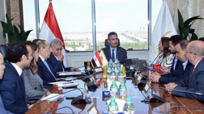 وزير التموين يبحث مع شركة ليبتون مصر التعاون بين القطاعين العام والخاص