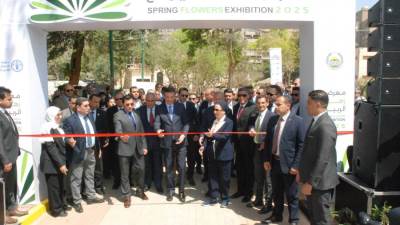 وزراء الزراعة والبيئة والشباب يفتتحون معرض زهور الربيع بالمتحف الزراعي