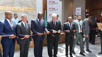 مصر تدشن مقر الوكالة الفضائية الأفريقية بمدينة الفضاء المصرية