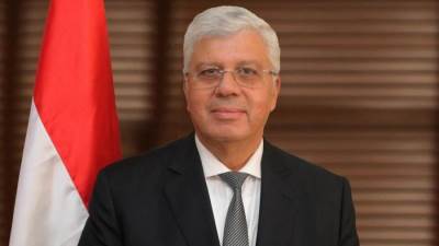 وزير التعليم العالي يطير للكويت للمشاركة في المؤتمر العام لاتحاد الجامعات العربية