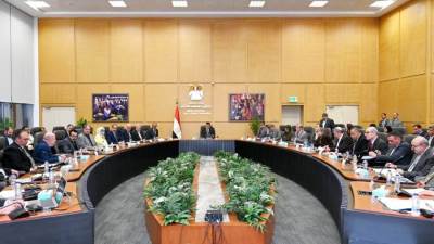 وزير الإسكان يتابع موقف تنفيذ مشروعات حياة كريمة بمحافظتي أسوان وبني سويف