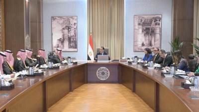 رئيس الوزراء يستقبل الأمين العام السعودي للمجلس التنسيقي الأعلى المشترك بين مصر والسعودية