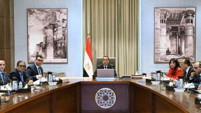 ئيس الوزراء يتابع مع وزير الإسكان عددا من ملفات عمل الوزارة